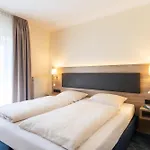 Michel 3* Lohr