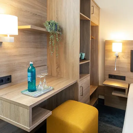 Roomingtons 3* Lohr am Main