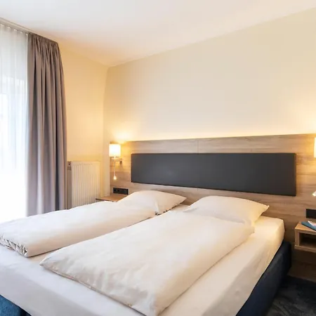 Roomingtons 3* Lohr am Main