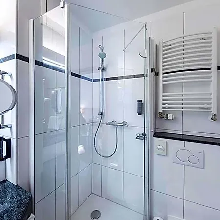 Hotel Lohr Am Main 호텔 3*
