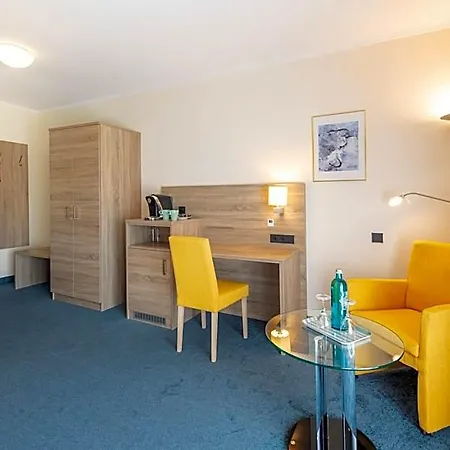 호텔 Hotel Lohr Am Main